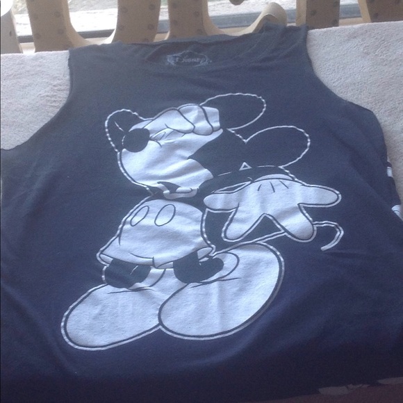 Disney-3 Muscle/sleeveless graphic shirts - Picture 4 of 8